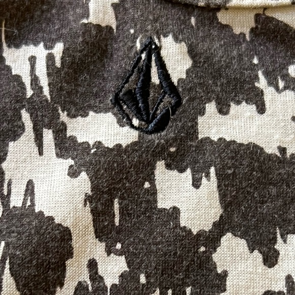 Volcom "Animal Style" Tank - Animal Print - Flowy Scoop Neck High Lo - Junior XL - Picture 9 of 16